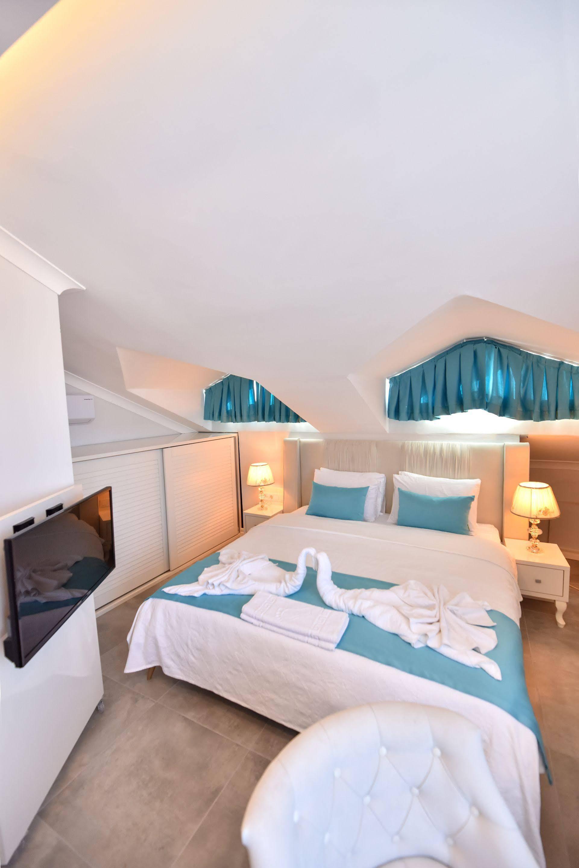 Monastery Suites Hotel-Fethiye 厄吕代尼兹 外观 照片