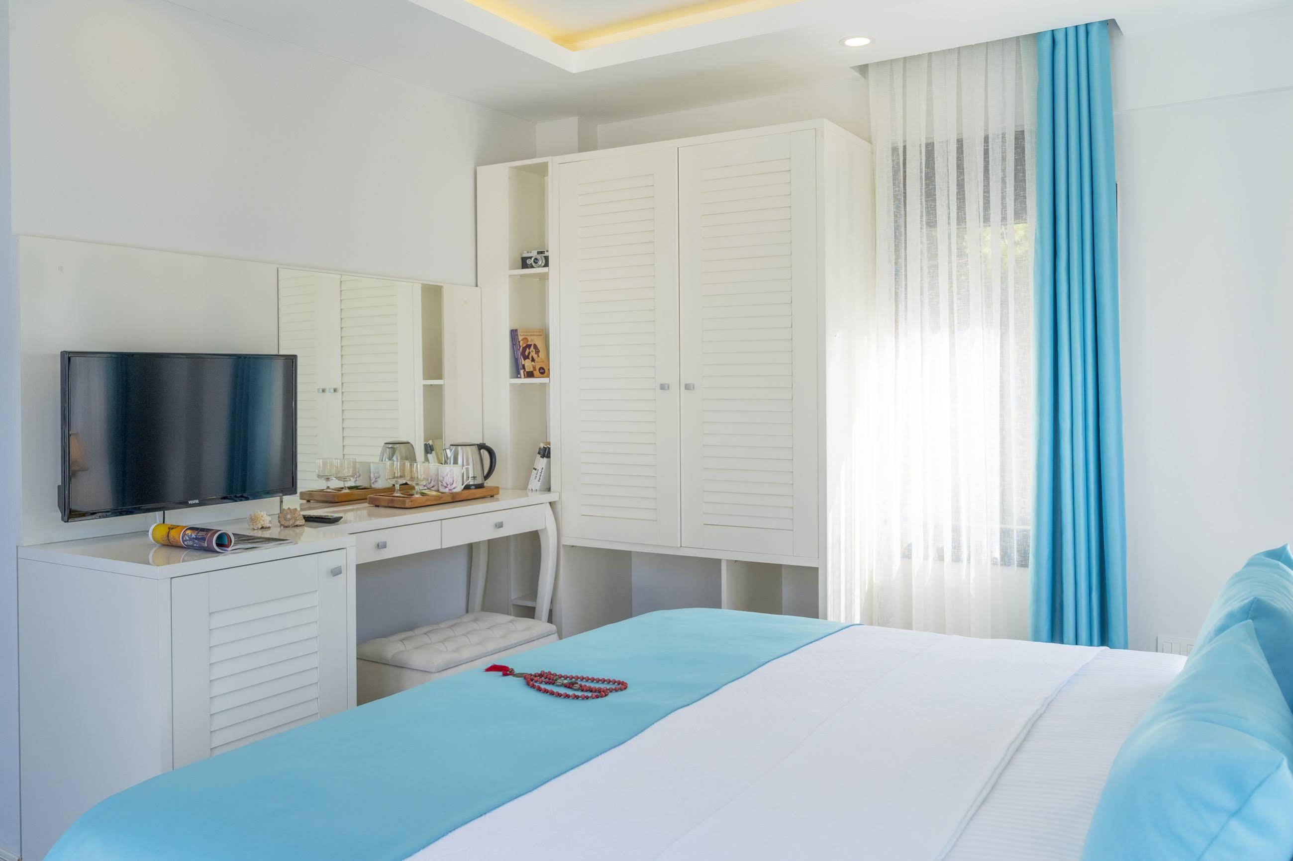 Monastery Suites Hotel-Fethiye 厄吕代尼兹 外观 照片